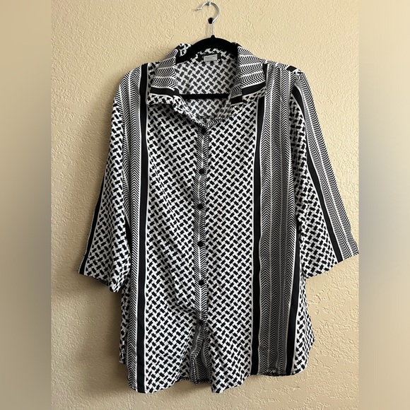 Creation L Black And White Multi Pattern Button Up 3/4 Sleeve Blouse Size Large - Picture 1 of 4